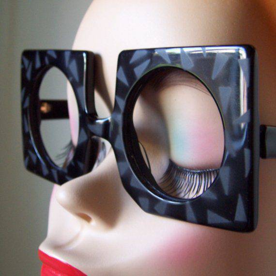 Nietypowe okulary 23