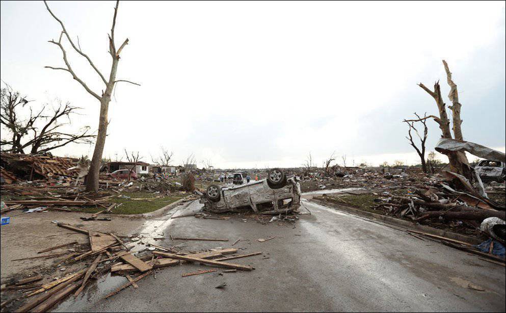993x614 Po przejściu tornada 19