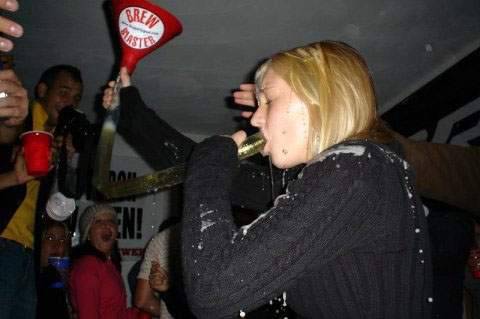 Dziewczyny i Beer Bongo 32
