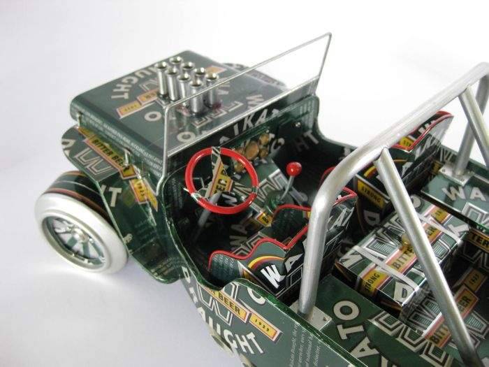 Modele samochodów z aluminiowych puszek 48