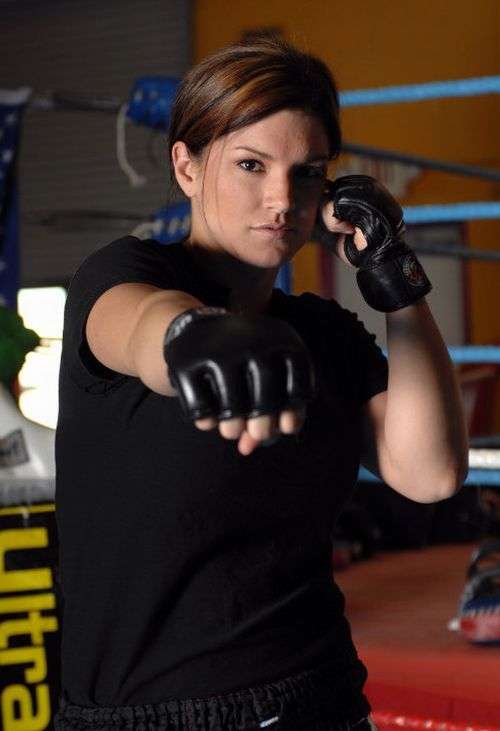 Gina Carano - piękna i niebezpieczna 23