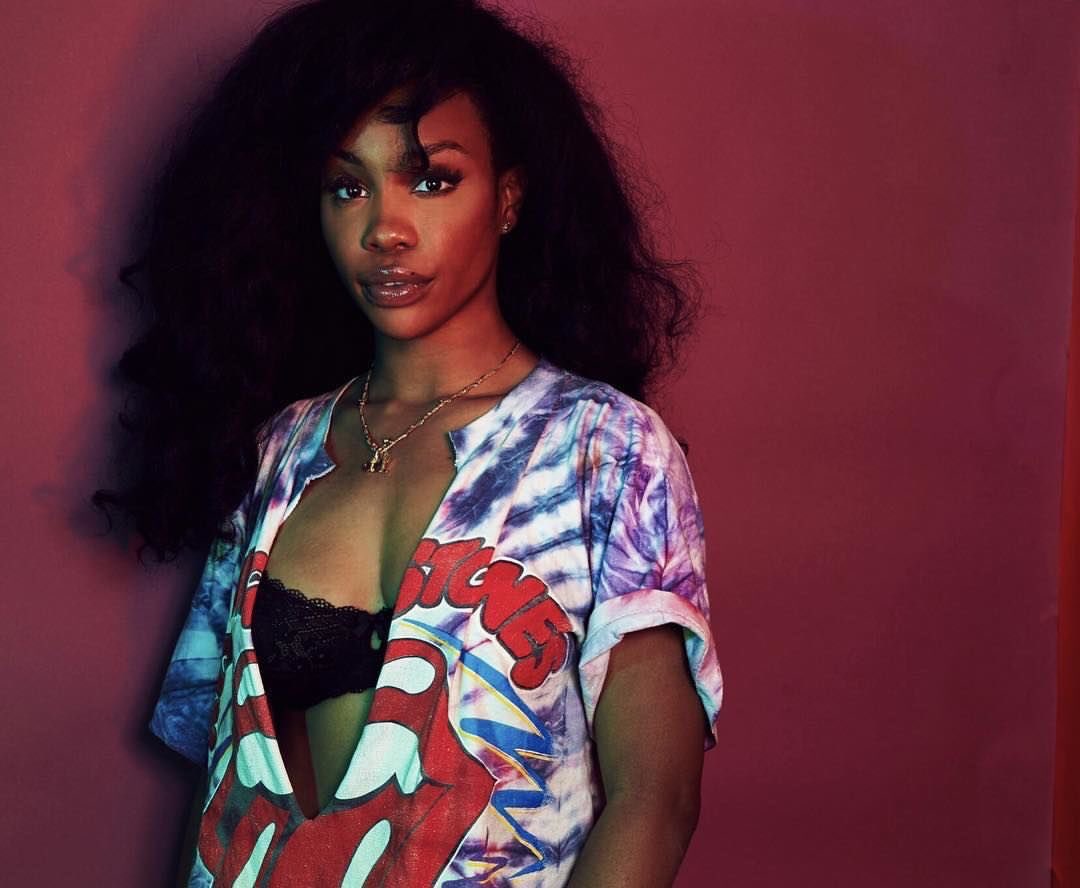 SZA Talks Working With Pharrell & Being In The 'Everyone Nose&apos...