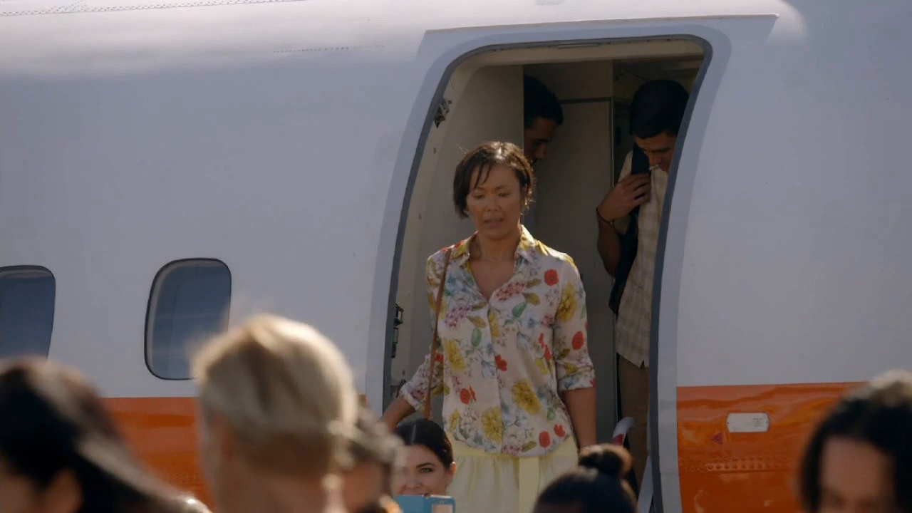 Reef Break S01E01 720p HDTV x264-AVS Reef Break S01E01 720p HDTV x264-AVS