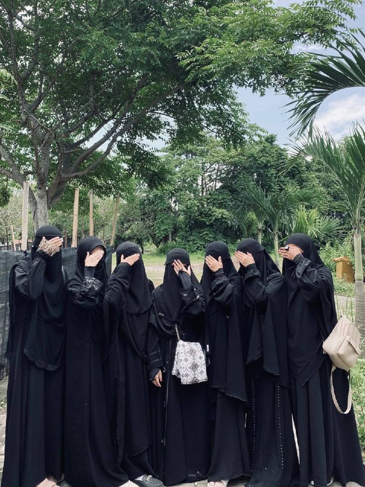 Aslam kee ghrr kee randiya-adultery indian chudai